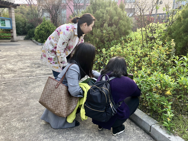 3 刘琦指导拍摄.jpg